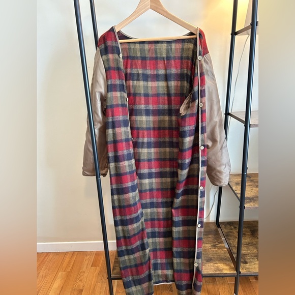 Vintage lined trench coat - Picture 8 of 12